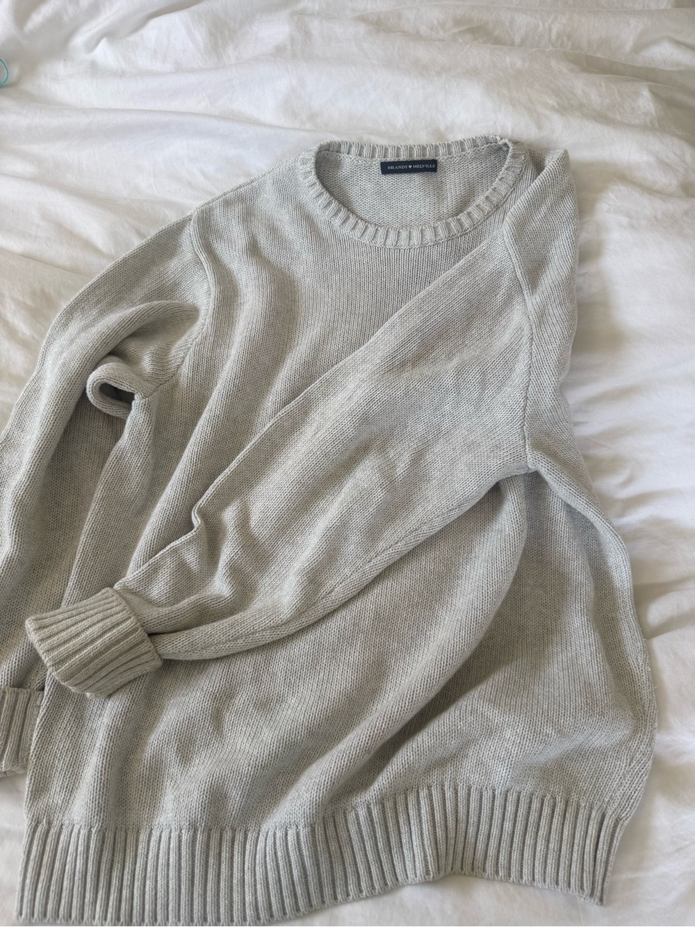 BRANDY MELVILLE oversized grey sweater